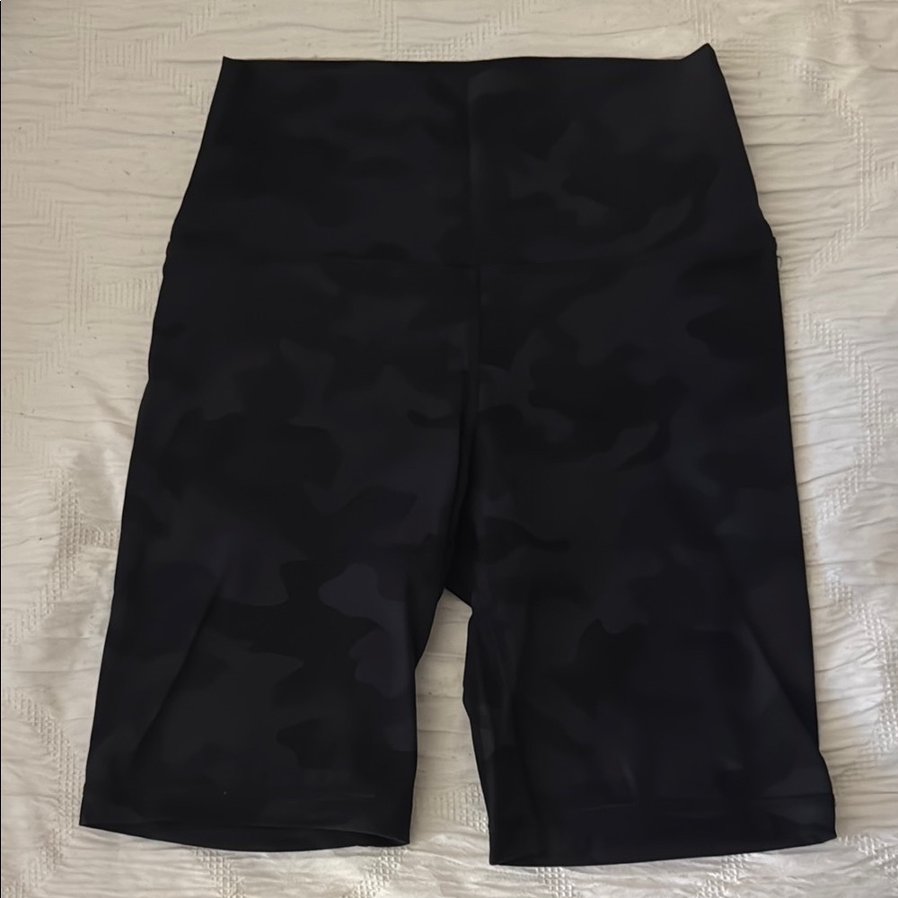 Black Camouflage CRZ yoga biker shorts
